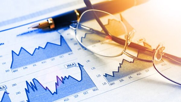 La Bourse de Paris finit sans prendre de risques une semaine riche en incertitudes (+0,36%)