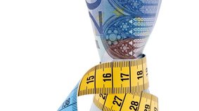 Budget 2018 : Castaner annonce des lendemains plus difficiles encore